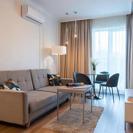 Warsaw Residence *